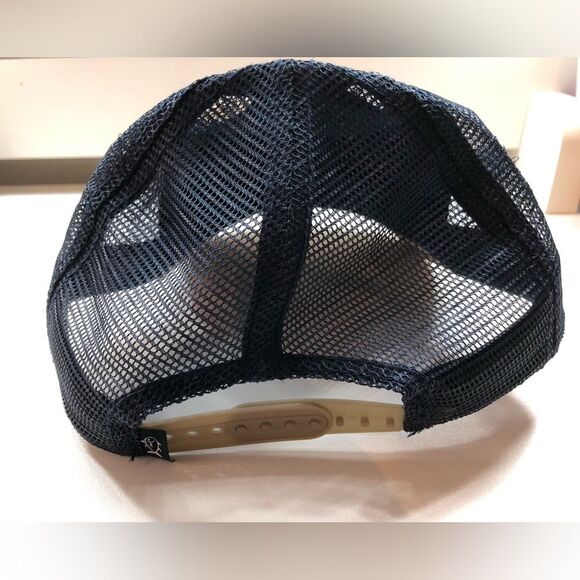 Southern Tide Tan Corduroy Cap with Blue Mesh, One Size - Never Worn - Picture 2 of 3